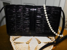 Geanta plic / umar/ piele exotica , colier perle cadou