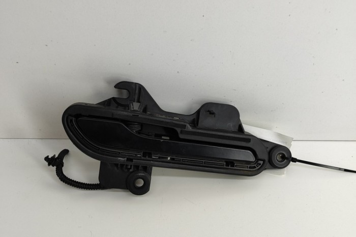 M&acirc;ner exterior ușă dreapta față TESLA MODEL Y 2023 OEM: 1528115-00-D | 28825248