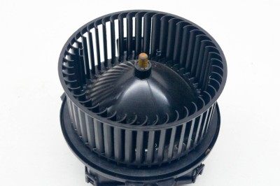 Ventilator aeroterma AUDI Q5 FY 2020 OEM: 003859390,CZ998010,4M2820021C,C26871-109 12184384 foto