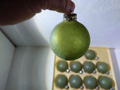 Lot 11 globuri vechi de sticla, Germany, Craciun, 6cm diametru verde foto