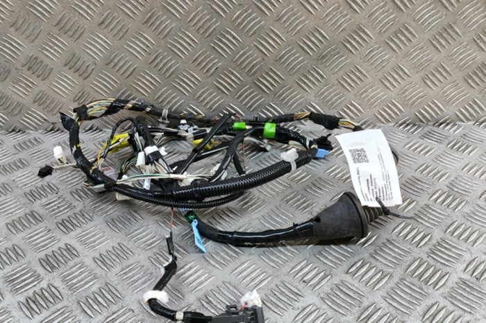 Cablaj ușă st&acirc;nga față TOYOTA RAV 4 V XA50 2018 OEM: 82152-42E90 31047848