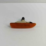 Semnalizare aripa st&acirc;nga față BMW 3 Compact E46 2001 OEM: 8370720 | 30031910
