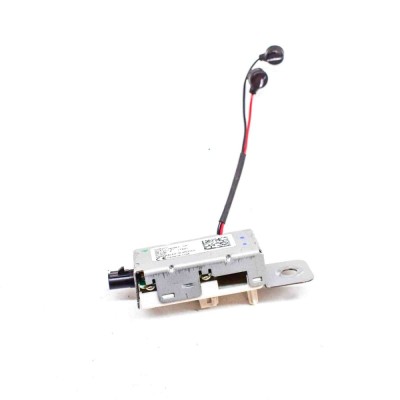 Amplificator de antena FORD USA Mustang Mach-E 2022 OEM: MJ6T-18C847-CA foto