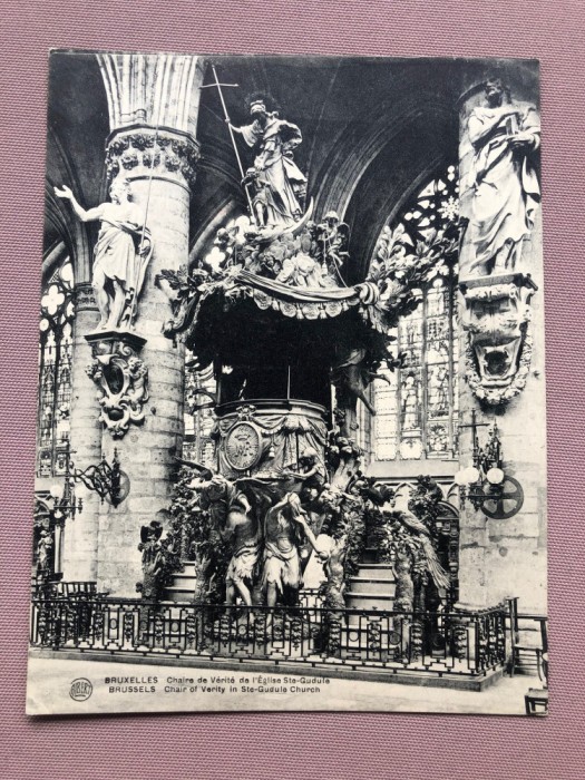 Carte postala format mare - BRUSSELS (10) Scaunul adevărului biserica Sf. Gudula