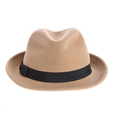 Palarie maro din lana