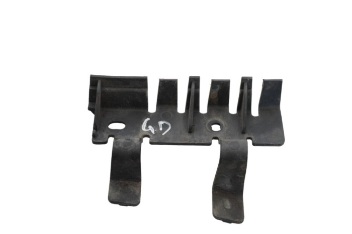 Suport bara de protecție dreapta spate LAND ROVER DISCOVERY IV L319 2015 OEM: DQL000061 18259719