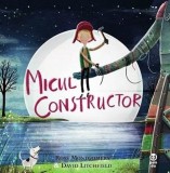 Micul constructor | Ross Montgomery, Pandora-M