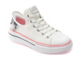 Cumpara ieftin Pantofi sport SKECHERS albi, SNOOP ONE, din material textil