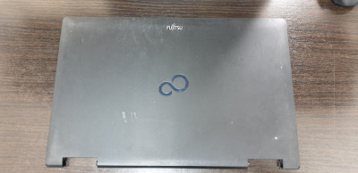 Capac LCD Fujitsu LifeBook E752 foto