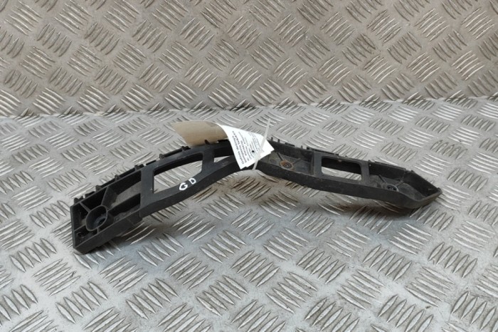 Suport bara de protecție dreapta spate VW POLO 6R, 6C 2014 OEM: 6R6807394A 28104742