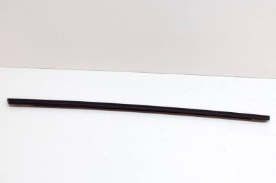Chedar geam ușă st&amp;acirc;nga spate TESLA MODEL Y 2020 OEM: 1495712-00-C,1495722-00-B | 13837496 foto