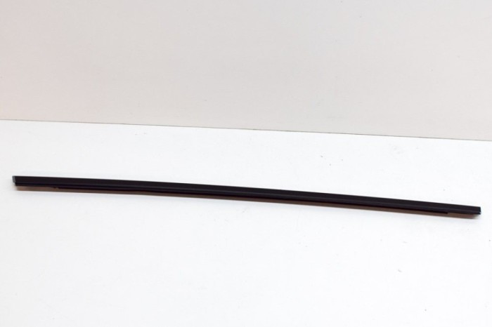 Chedar geam ușă st&acirc;nga spate TESLA MODEL Y 2020 OEM: 1495712-00-C,1495722-00-B | 13837496