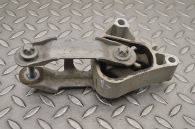 Suport motor dreapta INFINITI Q30 2016 OEM: a2462400809 15464420 foto