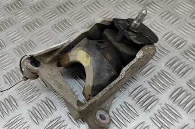 Suport motor dreapta MAZDA MX-5 IV ND 2020 OEM: NA5F39040 | 30451057 foto