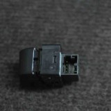 Buton geam ușă st&acirc;nga spate AUDI A3 Sportback 8VA, 8VF 2013 OEM: 8V0959855 | 1682293