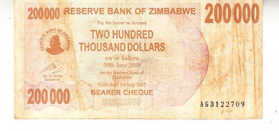 M1 - Bancnota foarte veche - Zimbabwe - 200 000 dolari - 2008 foto