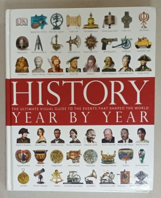 HISTORY YEAR BY YEAR , THE ULTIMATE VISUAL GUIDE .., 2011 foto