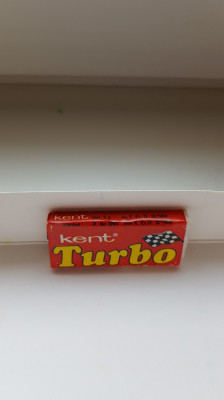 Extram de rara ~ guma cu surprize Turbo an 1990 foto