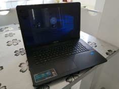 Laptop Asus F751S de 17 inch foto