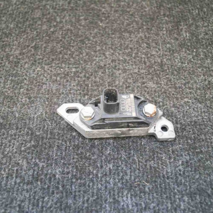 Senzor de accelerație AUDI A4 Avant 8K5, B8 2009 OEM: 4F0616575G4F0907651 | 2429014