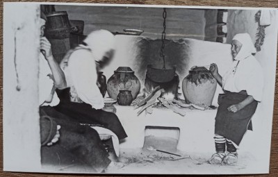 Taranci gatind, anii &amp;#039;30// reproducere de epoca foto