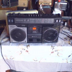 Radio Casetofon Sanyo Model M 4100 LU An 1978