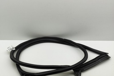 Garnitura ușă dreapta față AUDI A5 F53 2019 OEM: 8W6831708 | 31724819 foto