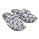 Papuci de Iarnă Feminine cu Blană Artificială Gri și Inimi Reliefate, CMCLASS