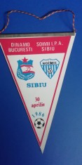 D9 106 - fanion - sport - fotbal - Dinamo Bucuresti - Soimii Sibiu - 30 aprilie 1986