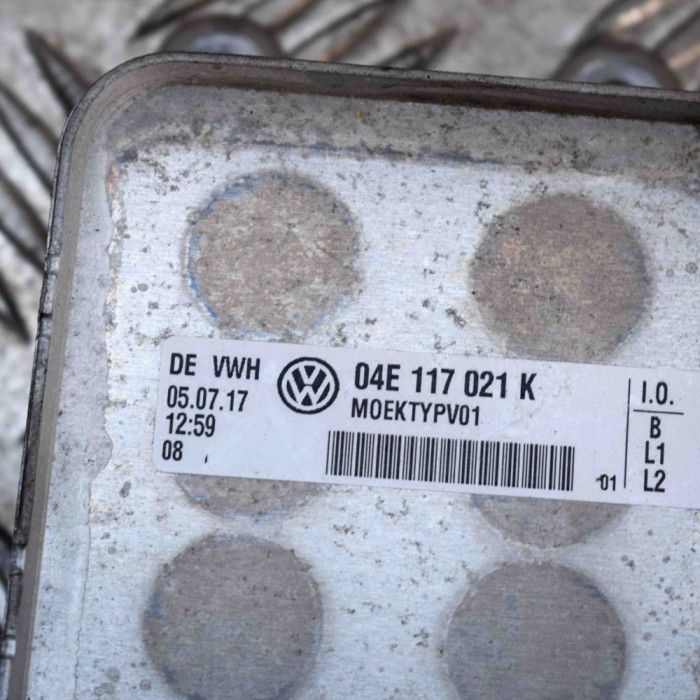 Răcitor de ulei VW POLO 6R, 6C 2014 OEM: 04E117021K