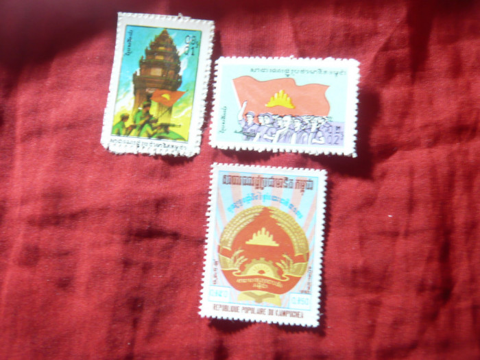 2 Timbre Cambodgia 1980 + Timbru Cambodgia 1983 Ziua Statului