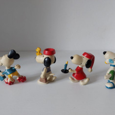 ** Lot 4 figurine Snoopy, cauciuc, vintage, 7cm, colectie