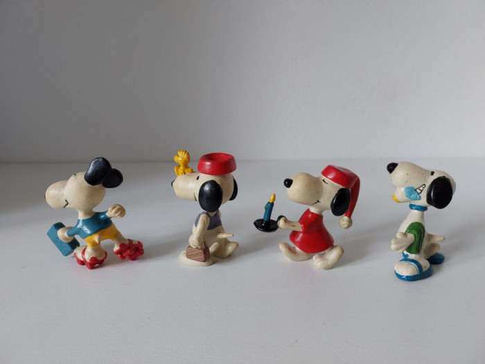 ** Lot 4 figurine Snoopy, cauciuc, vintage, 7cm, colectie