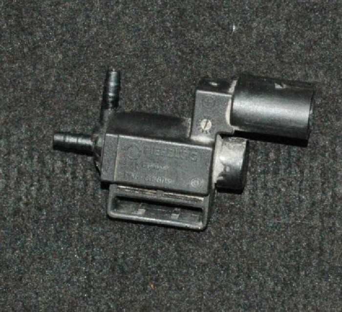 Supapa solenoid AUDI A6 4F2, C6 2006 OEM: 037906283C | 1953343