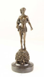 Amazoana -statueta din bronz pe un soclu din marmura FA-73, Religie
