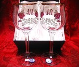 SET PAHARE CRISTAL BOHEMIA ANIVERSARE 40 ANI DECOR GRAVAT CU TRANDAFIRI 17.5 CM
