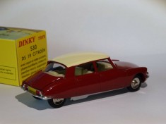 Macheta Citroen DS 19 - Dinky Toys foto