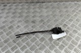&Icirc;ncuietoare capota MERCEDES-BENZ M W163 2000 OEM: A2108800960 31444418