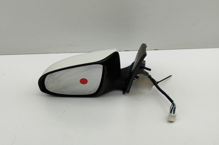 Oglinda laterală st&acirc;nga TOYOTA AURIS _E18_ 2012 OEM: 87940-02E70 | 30745519