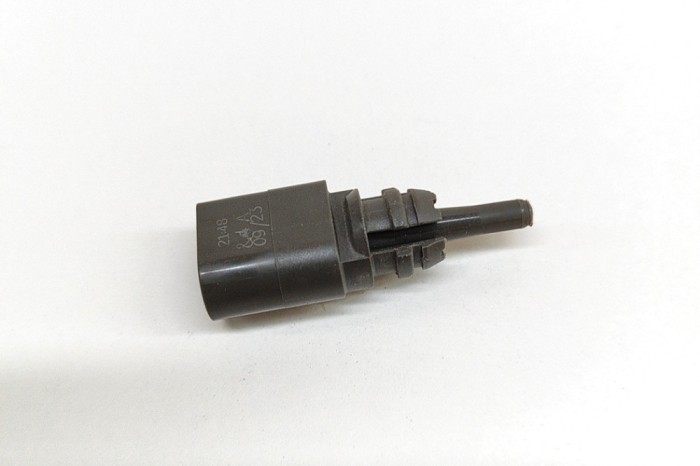 Senzor de temperatură exterioară VW T-ROC A11 2023 OEM: 8Z0820535B | 25452862