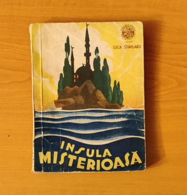 Insula misterioasă - Luca Stăvilaru (Colecția celor 15 lei) foto