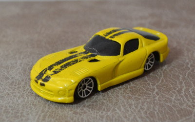 Macheta / jucarie masinuta metal - Maisto - Dodge Viper GT2 1998 foto