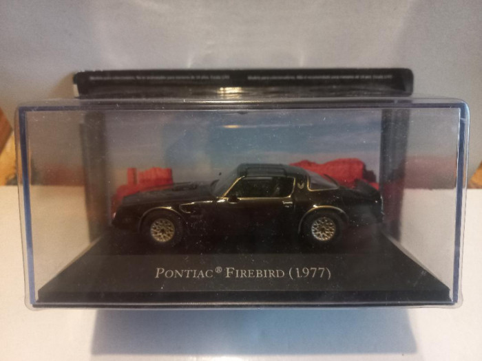 Macheta Pontiac Firebird - 1977 1:43 Muscle Car