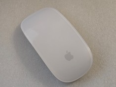 Mouse Apple Magic 2, Model A1657, Argintiu, Bluetooth, Re&icirc;ncărcabil