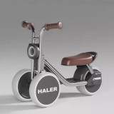 Children&#039;s scooter-tricycle anti-rollover music light yo-yo car-color: graphite gray