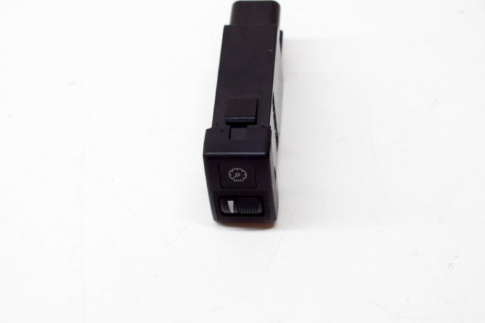Buton de reglare intensitate luminoasă planșa de bord MAZDA 6 Station Wagon GY 2005 OEM: 493-2U78 13818691
