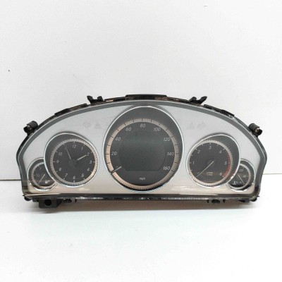 Ceas de bord MERCEDES-BENZ E T-Model S212 2010 OEM: A2129002010,A2129014100,A2049024102,A2C53427637,A2C53257171 foto