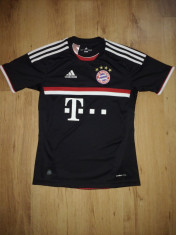 Tricou Adidas Bayern Munchen marimea 13-14 ani foto