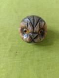 Bufnita sculptata manual din alabastru, simbolul intelepciunii