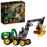 LEGO Utilaj de taiat si stivuit copaci John Deere 1470H Quality Brand
